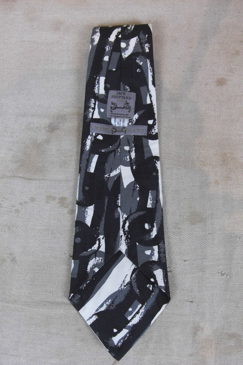 CHAIN TIE-accessories-A Child Of The Jago