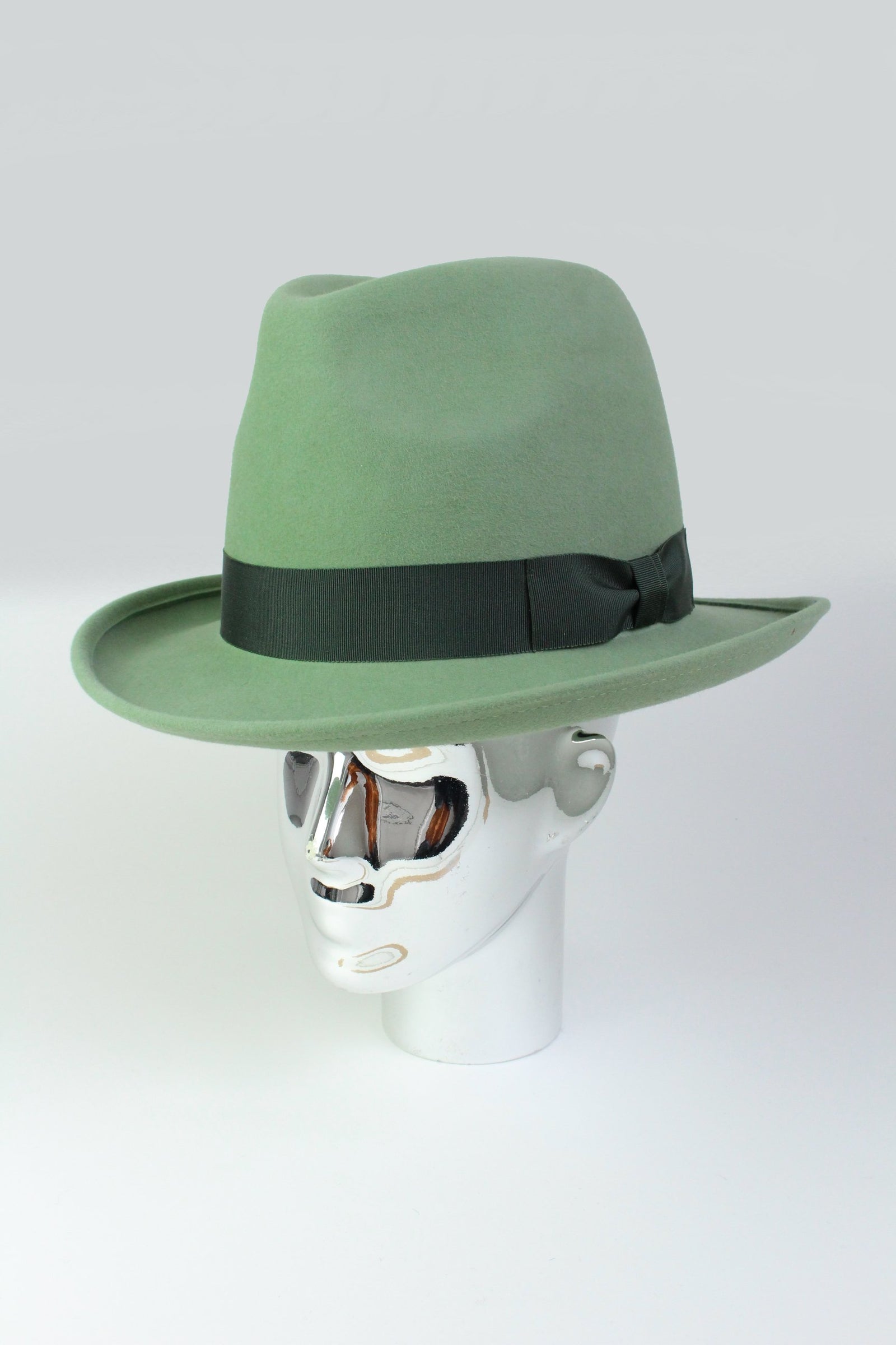 DEADMAN - HIDEOUT-A Child Of The Jago