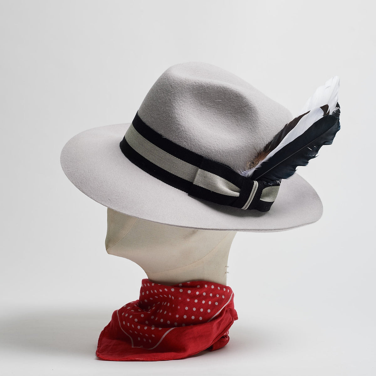 FEDORA - GUN SMOKE - SIZE S - SPECIAL RIBBON 2-hats-A Child Of The Jago