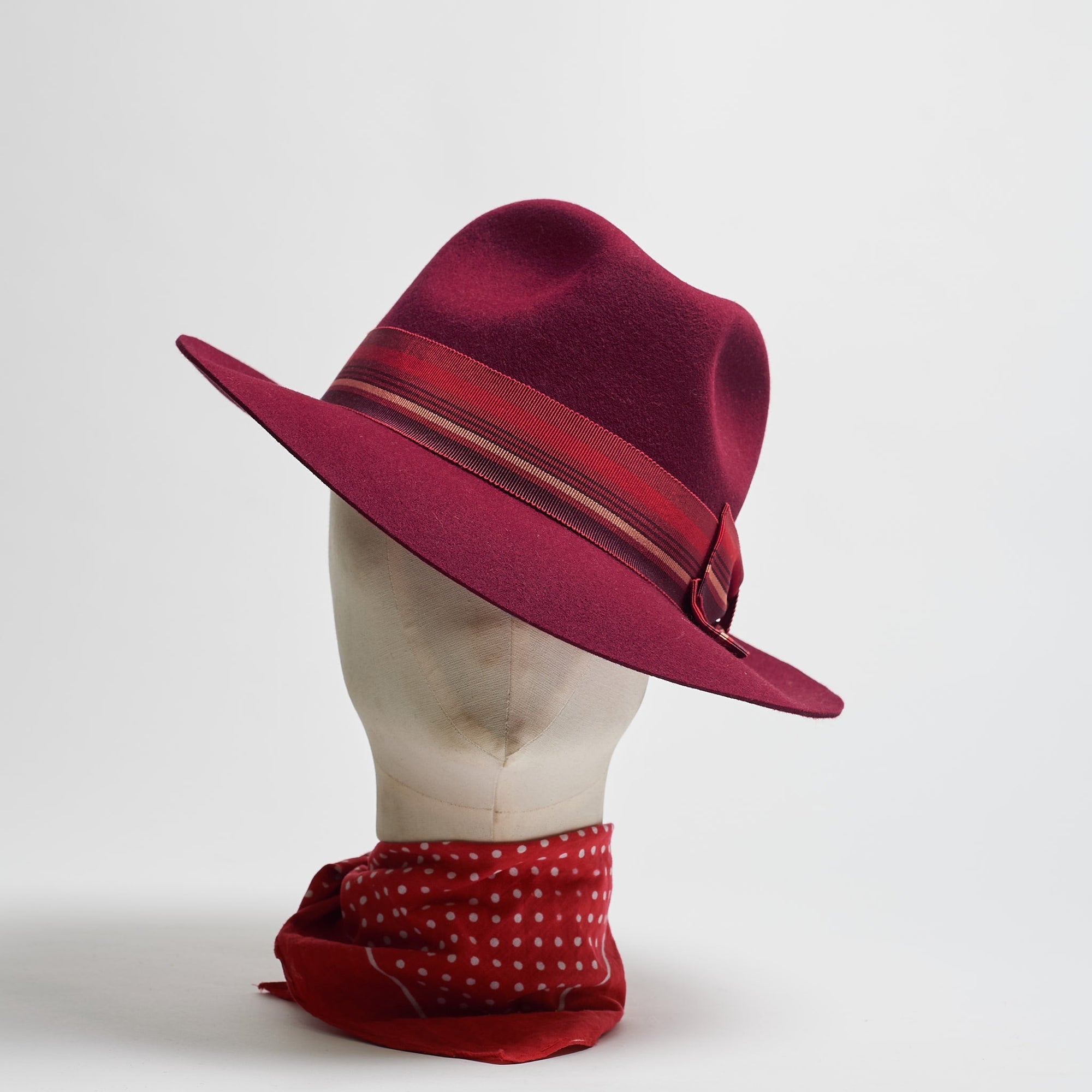 FEDORA - PORTWINE - SIZE M - SPECIAL RIBBON-hats-A Child Of The Jago