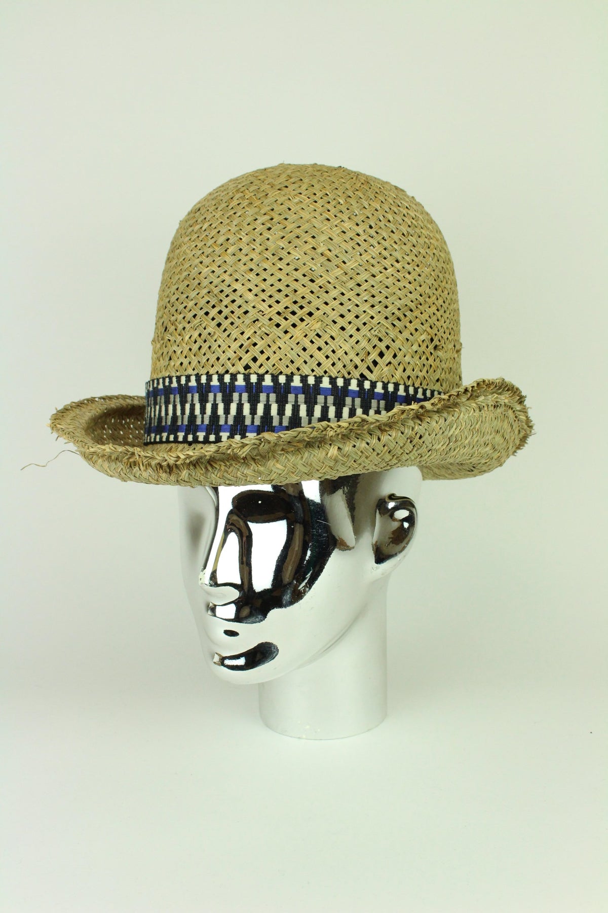 WILD BILL - STRAW-hats-A Child Of The Jago