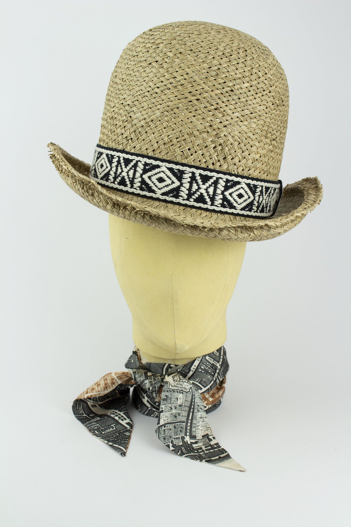 WILD BILL - STRAW-hats-A Child Of The Jago